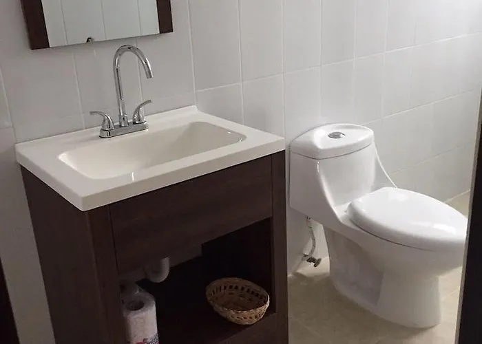 Albergue Whyz 4 Private
