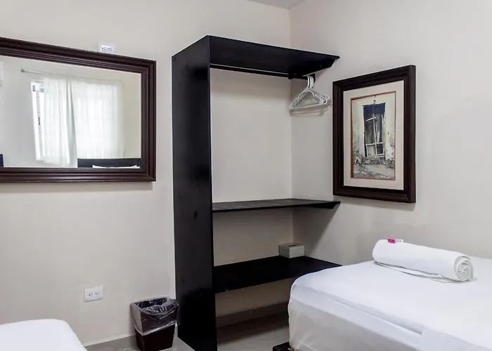 Whyz 4 Private Albergue Puerto Morelos