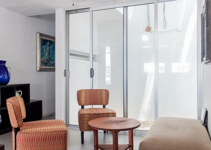 Whyz 4 Private Albergue